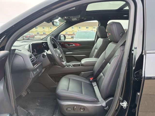 Used 2025 Chevrolet Traverse Z71 w/ Enhanced Driving Package image 14