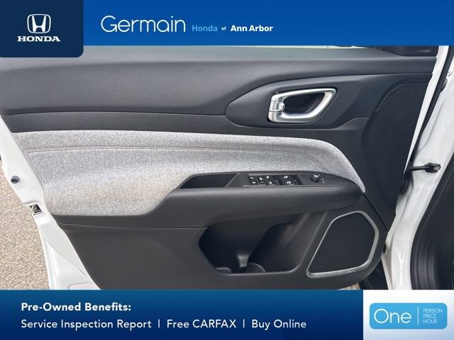 Used 2023 Jeep Compass Latitude AWD/4WD image 19
