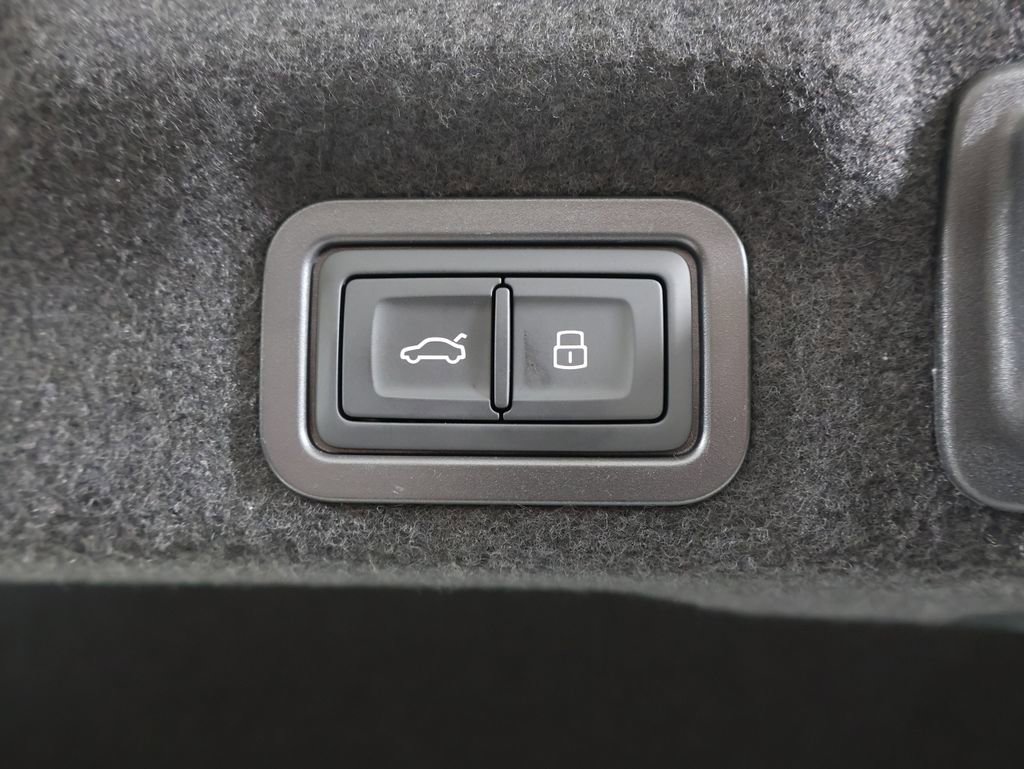 New 2026 Audi A6 Prestige image 17