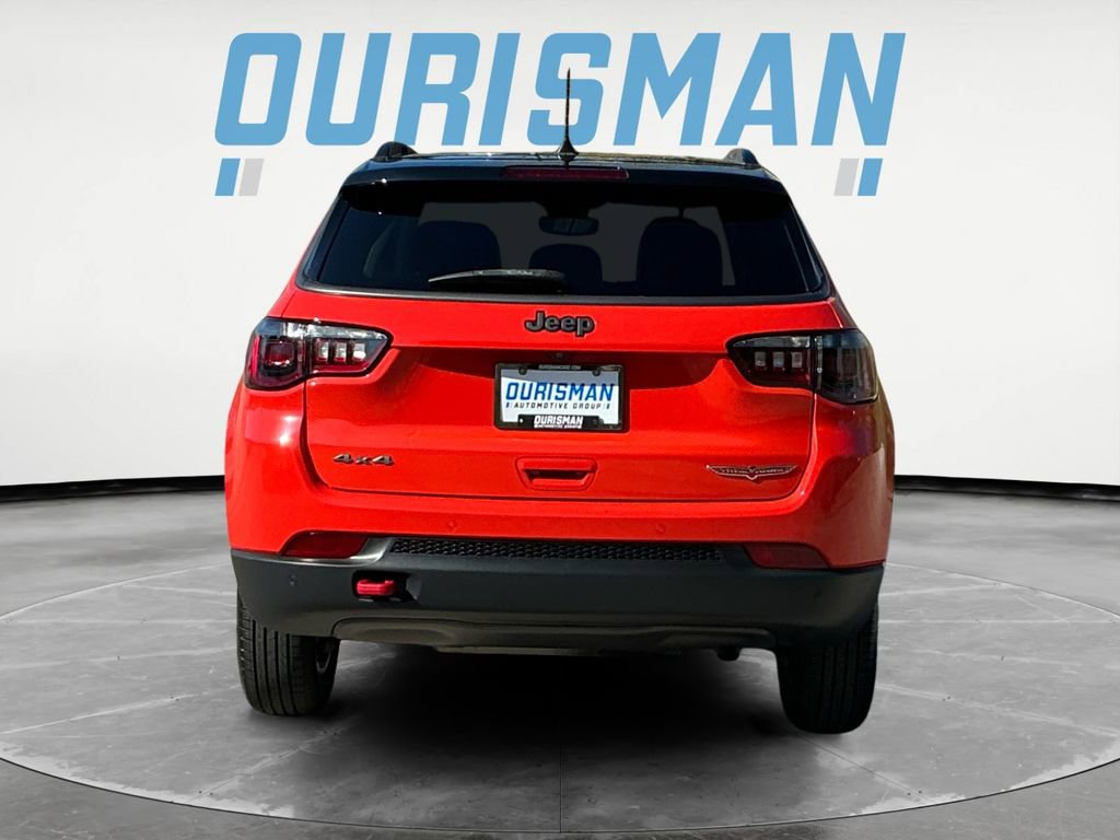 Used 2021 Jeep Compass Trailhawk AWD/4WD image 6