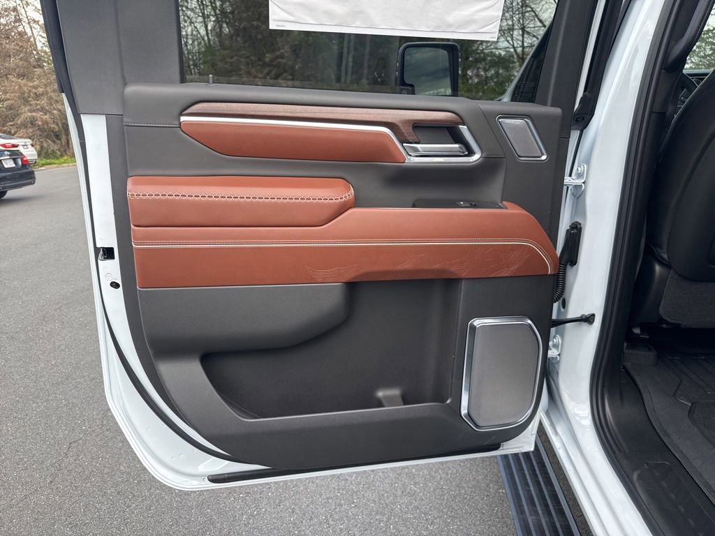 New 2026 GMC Sierra 3500 Denali Ultimate AWD/4WD image 49