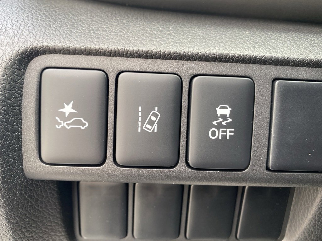 Used 2024 Mitsubishi Eclipse Cross LE image 23