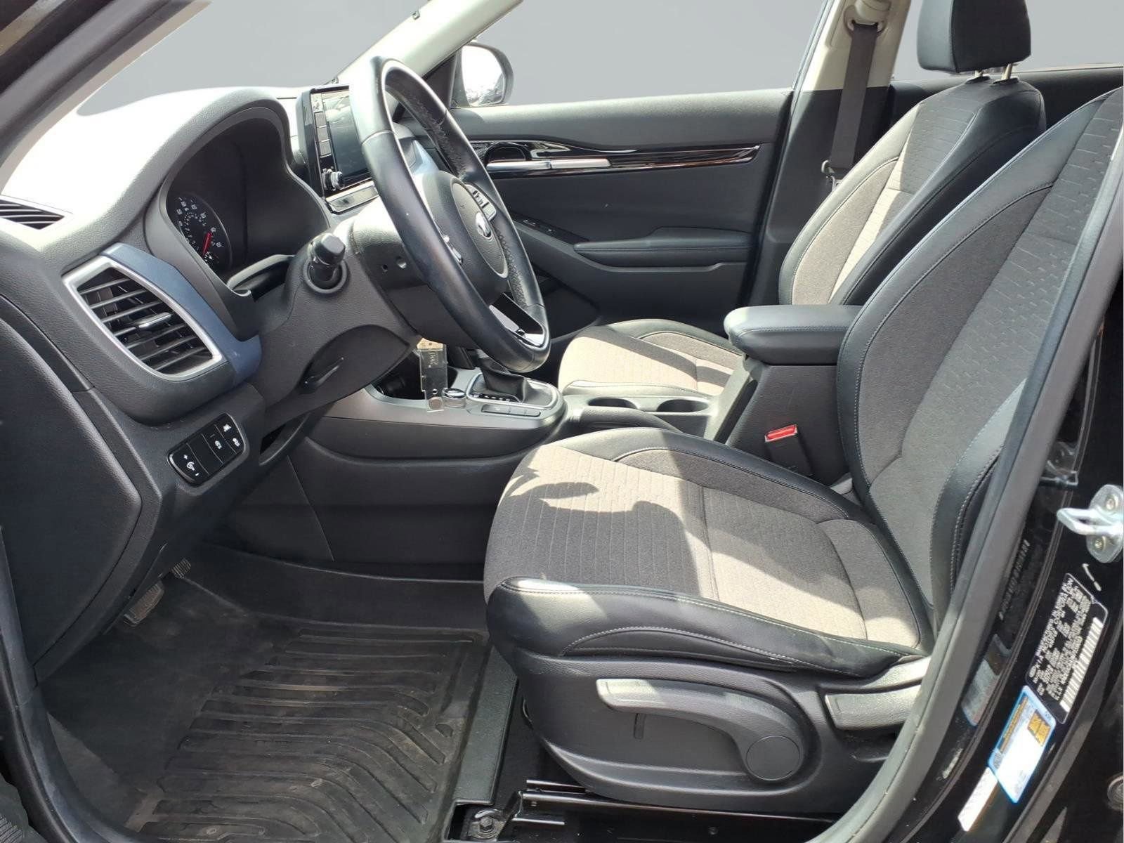 Used 2021 Kia Seltos S AWD/4WD image 21