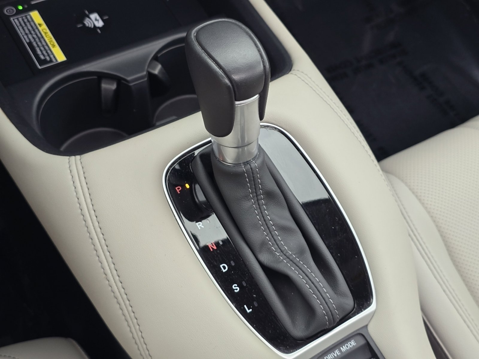Certified 2024 Honda HR-V EX-L image 31