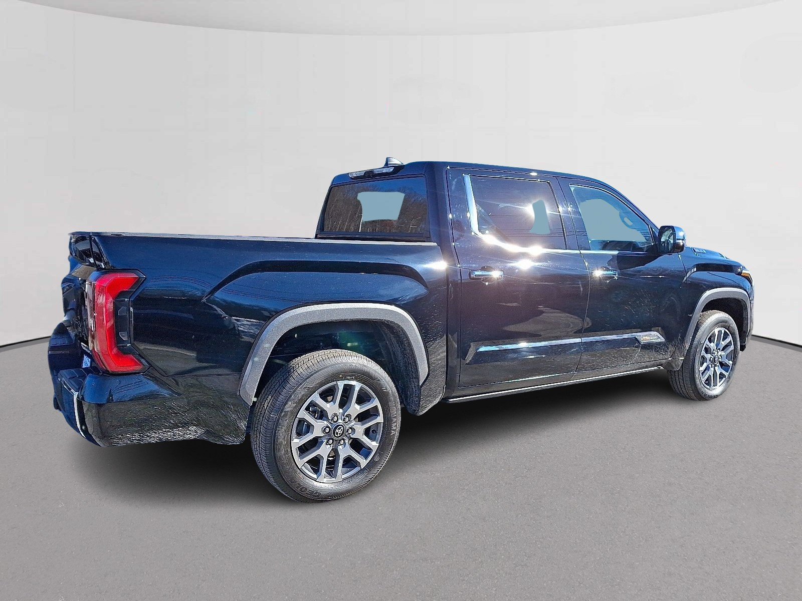 Used 2025 Toyota Tundra 1794 Edition image 11