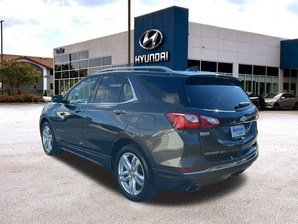 Used 2018 Chevrolet Equinox Premier image 3