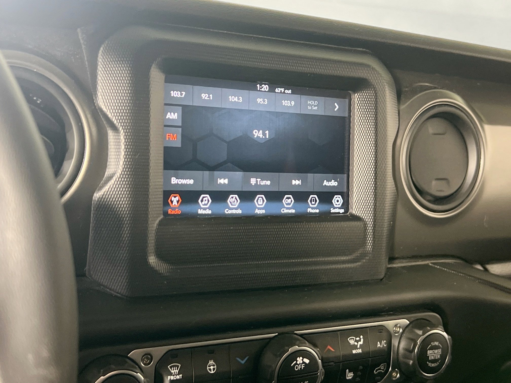 Used 2023 Jeep Wrangler Sport AWD/4WD image 14