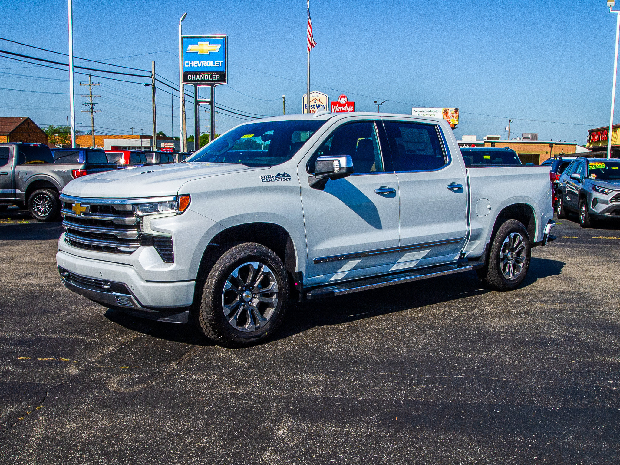 New 2026 Chevrolet Silverado 1500 High Country w/ Technology Package AWD/4WD image 3