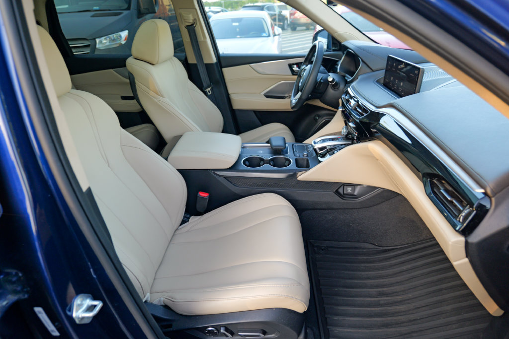 Used 2023 Acura MDX SH-AWD image 37