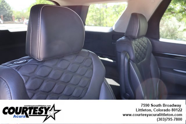 Used 2022 Hyundai Palisade Limited w/ Cargo Package AWD/4WD image 31