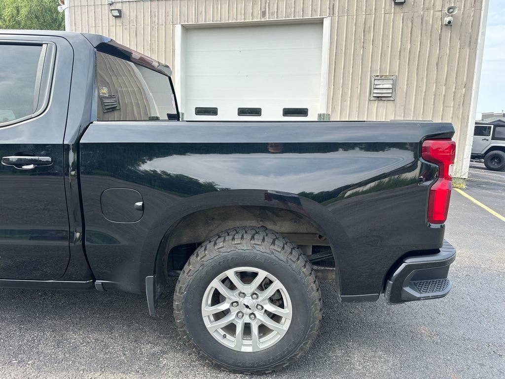 Used 2021 Chevrolet Silverado 1500 RST AWD/4WD image 17