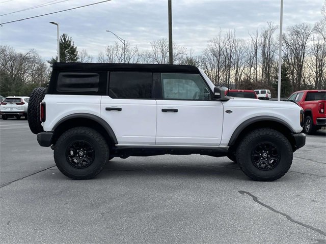 Used 2023 Ford Bronco Wildtrak image 6