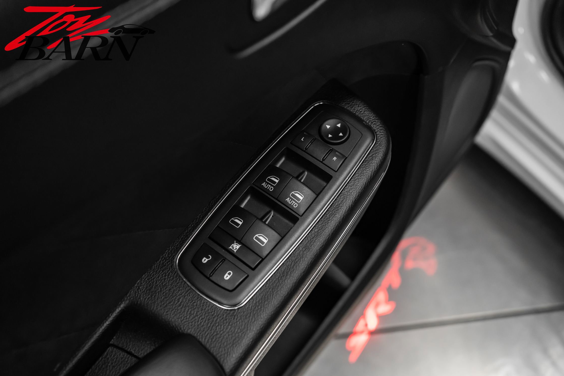 Used 2020 Dodge Charger SRT Hellcat w/ Harman/Kardon Audio Group image 24