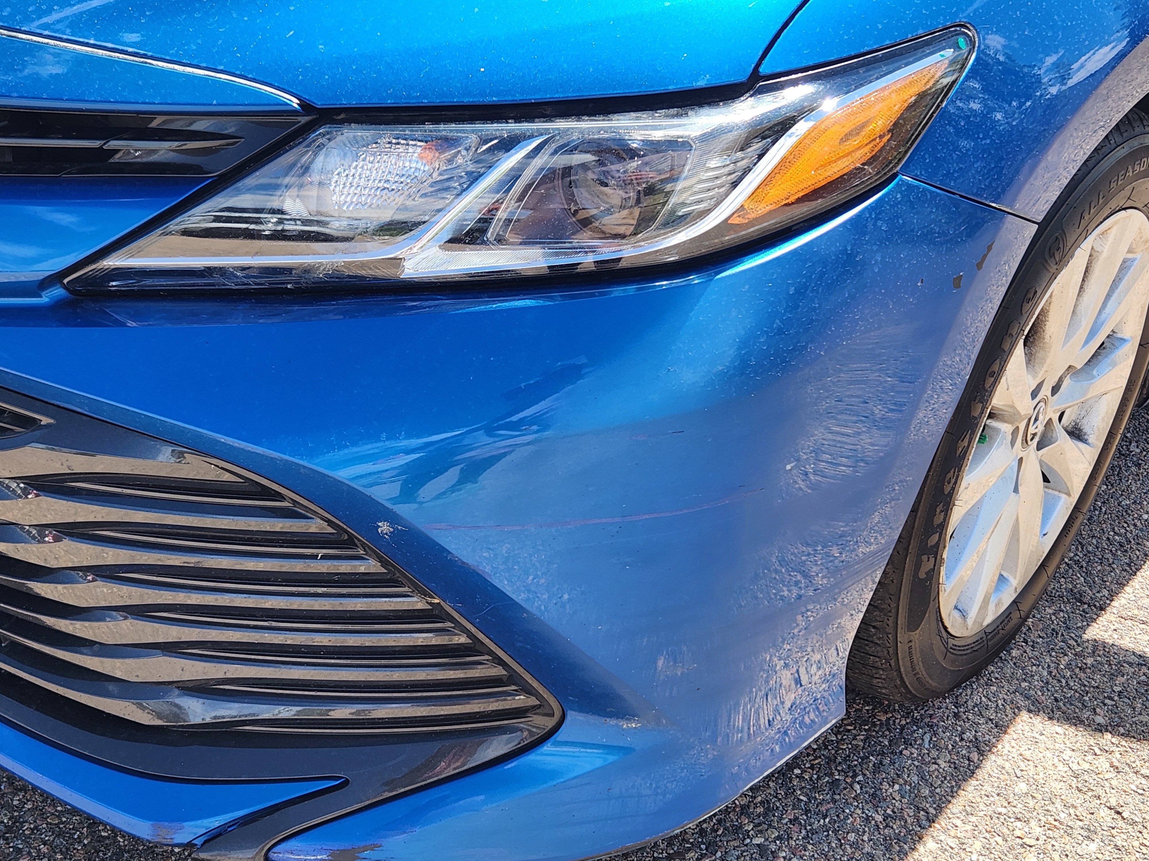Used 2019 Toyota Camry LE FWD image 5