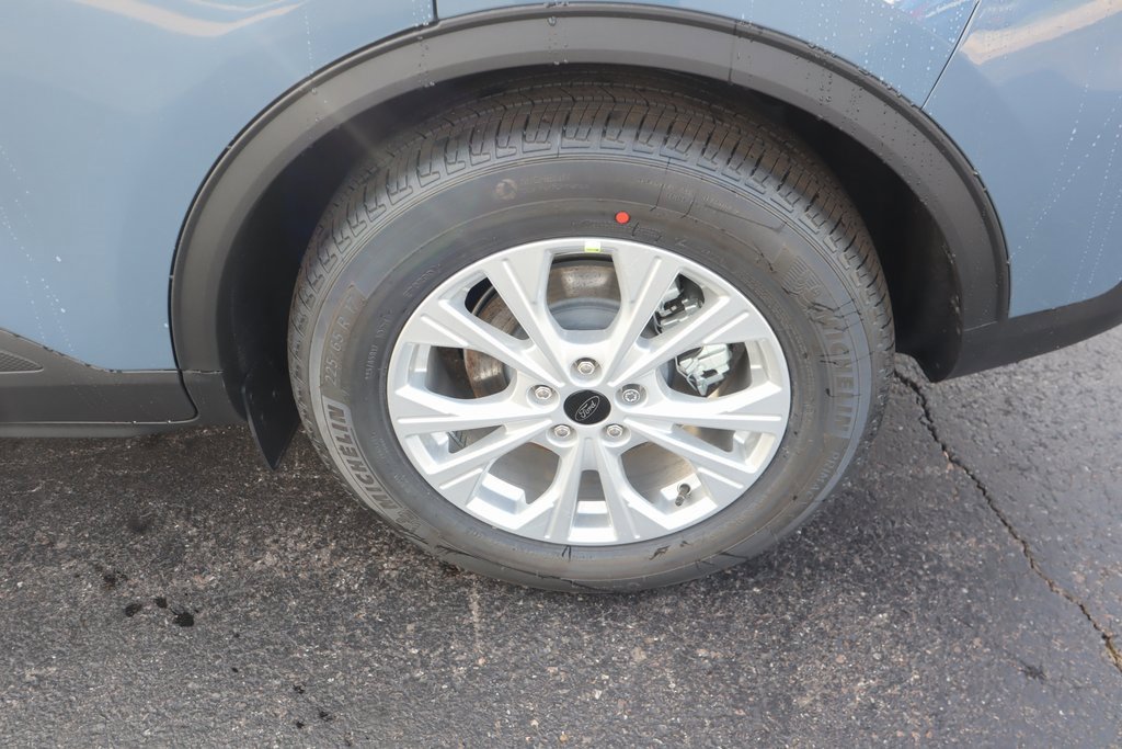 New 2026 Ford Escape Active w/ Cold Weather Package image 18