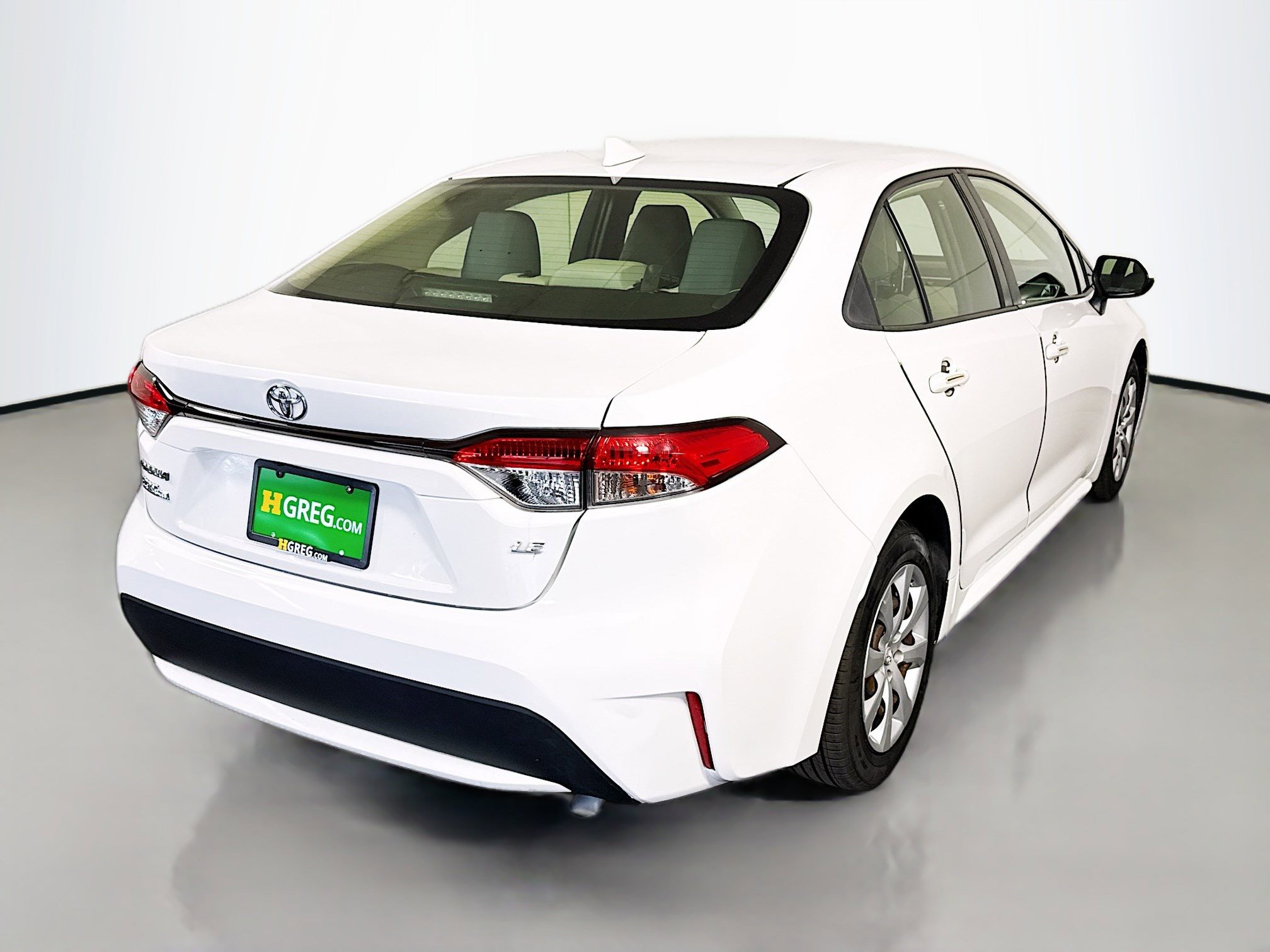 Used 2021 Toyota Corolla LE image 10
