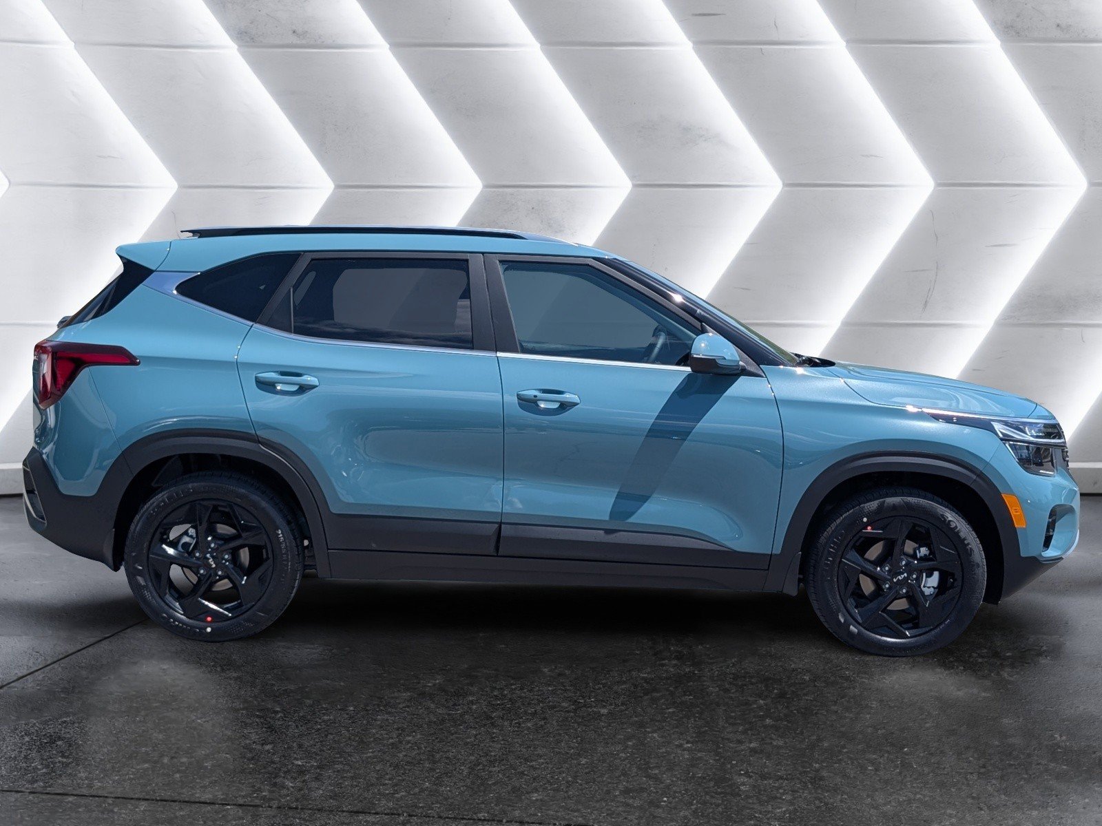 New 2026 Kia Seltos EX FWD image 3