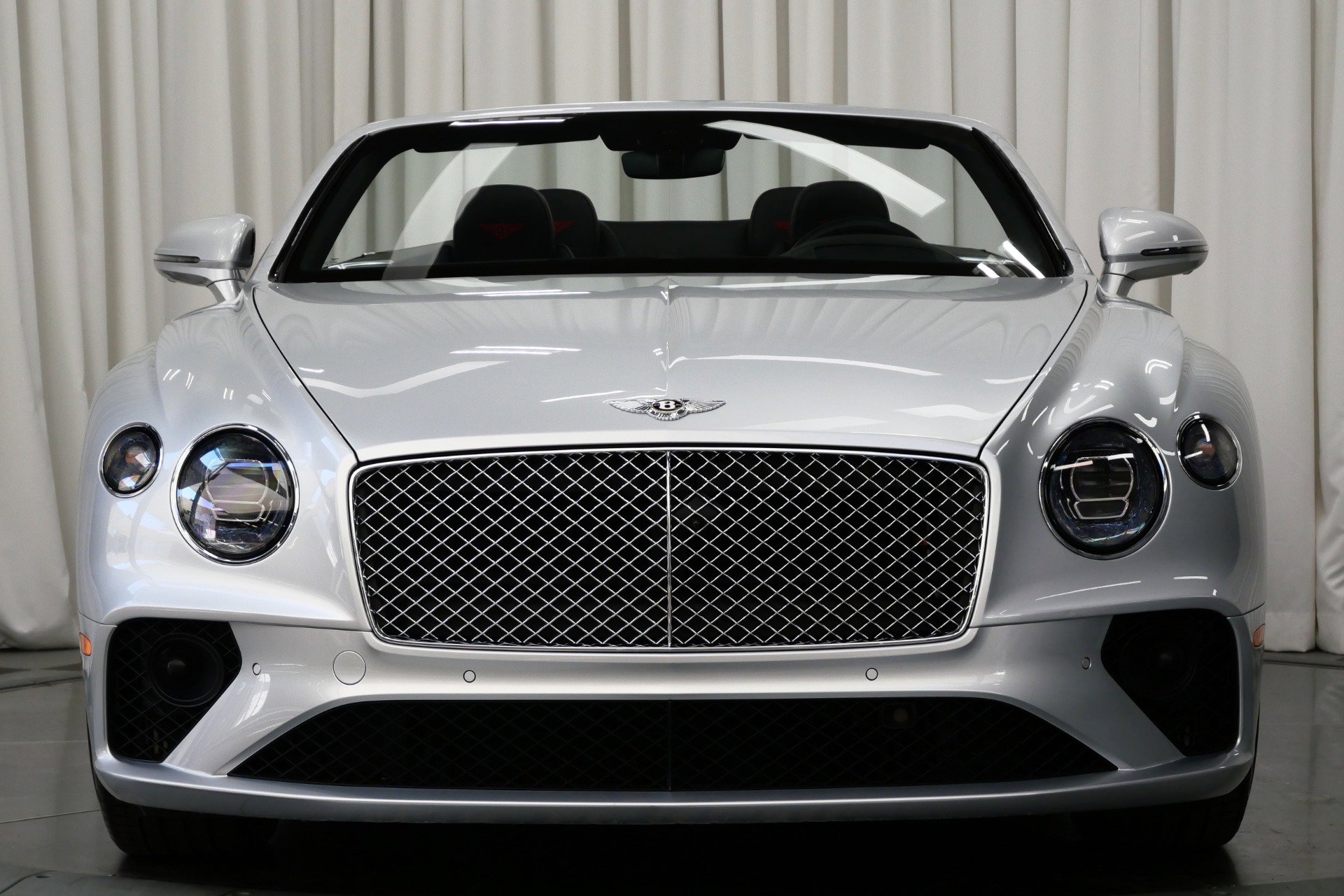 Used 2020 Bentley Continental GT V8 image 4