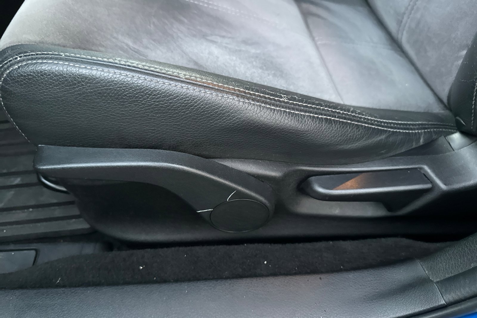 Used 2009 Subaru Impreza WRX STI image 13