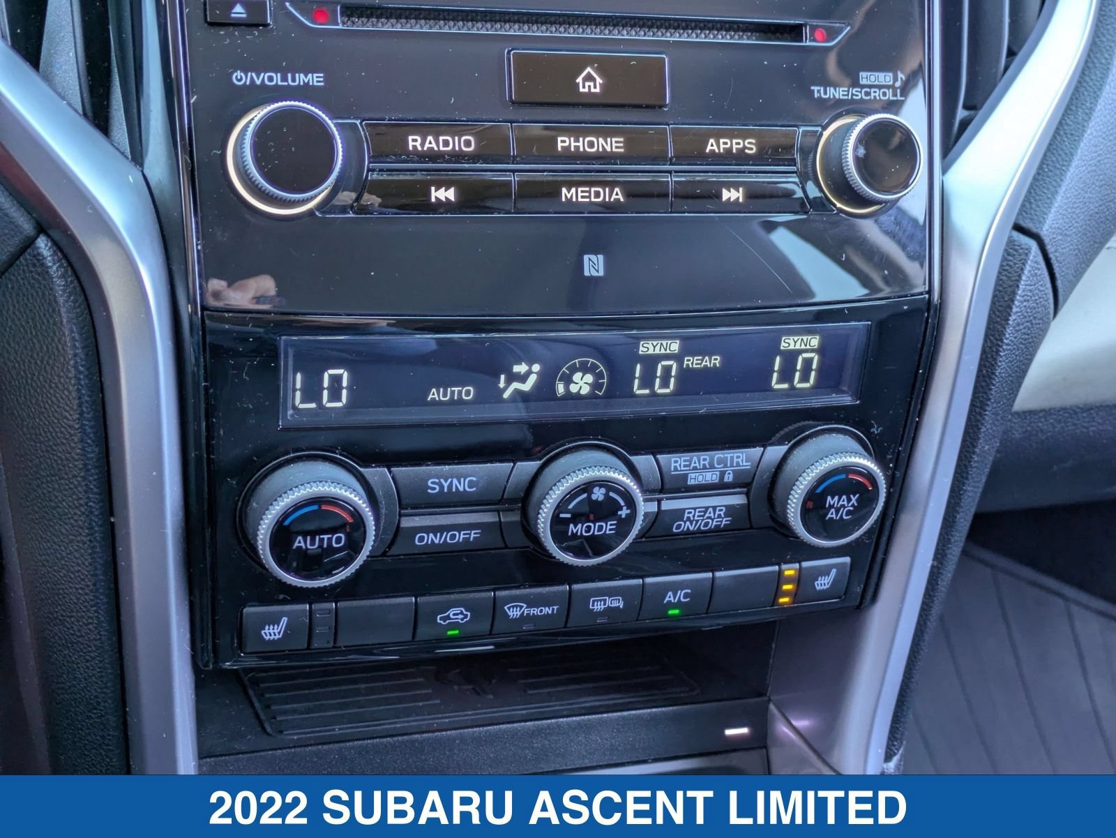 Certified 2022 Subaru Ascent Limited AWD/4WD image 24