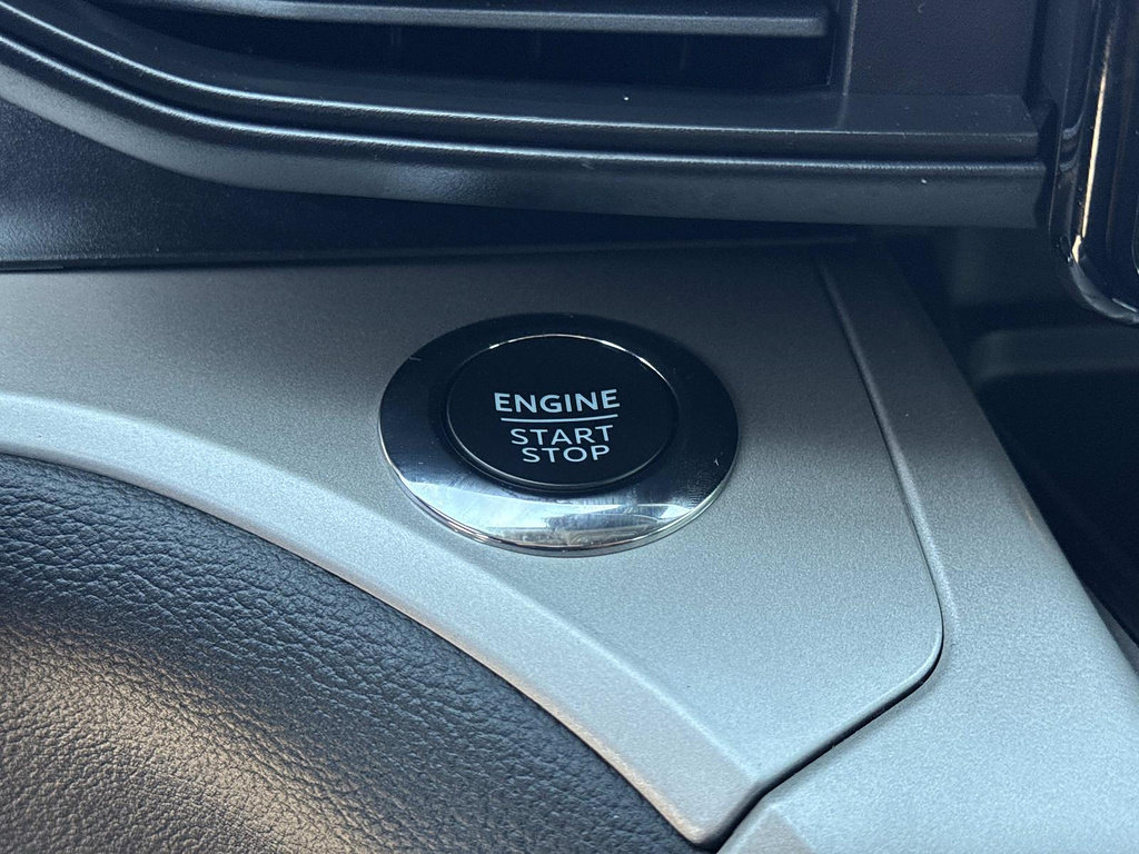 Certified 2023 Ford Explorer XLT RWD image 18