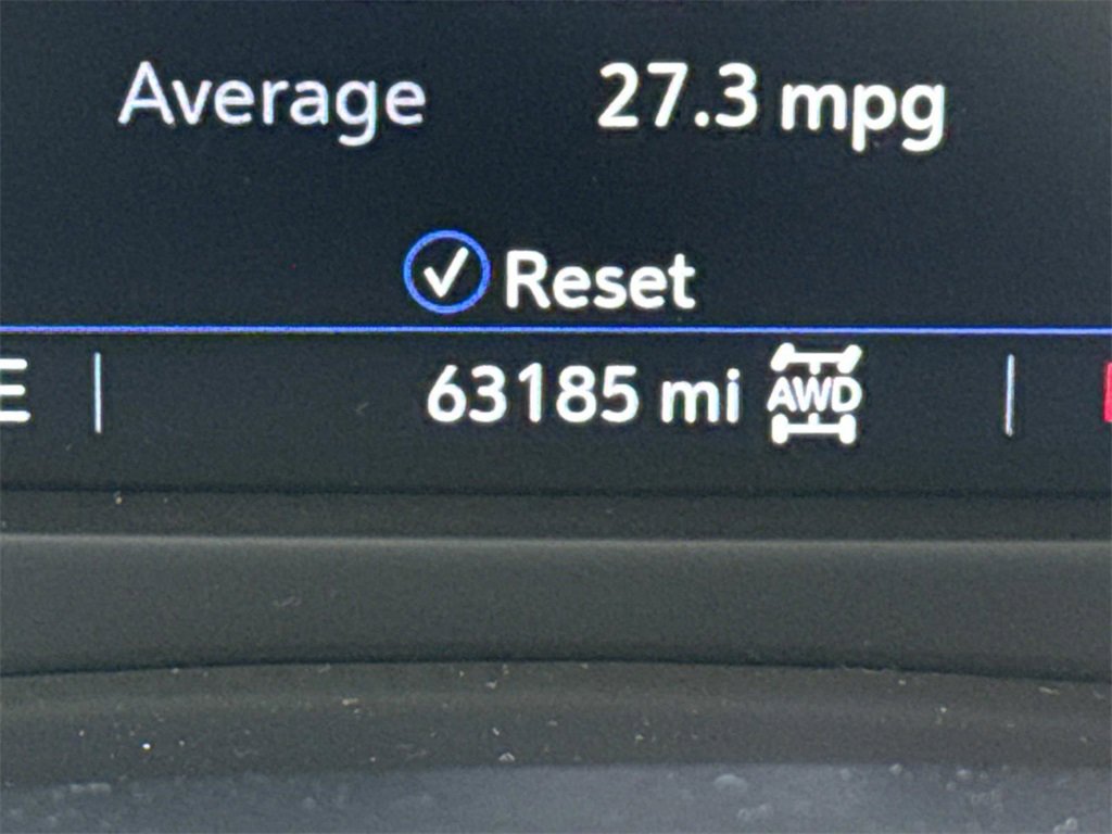 Used 2019 Cadillac XT4 Premium Luxury w/ Cold Weather Package image 30