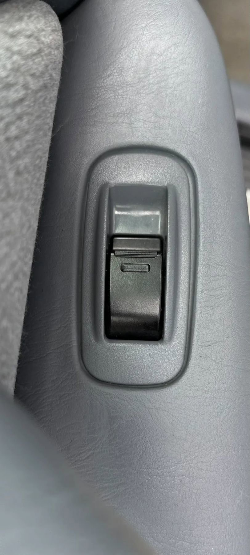 Used 2001 Toyota Camry CE FWD image 21