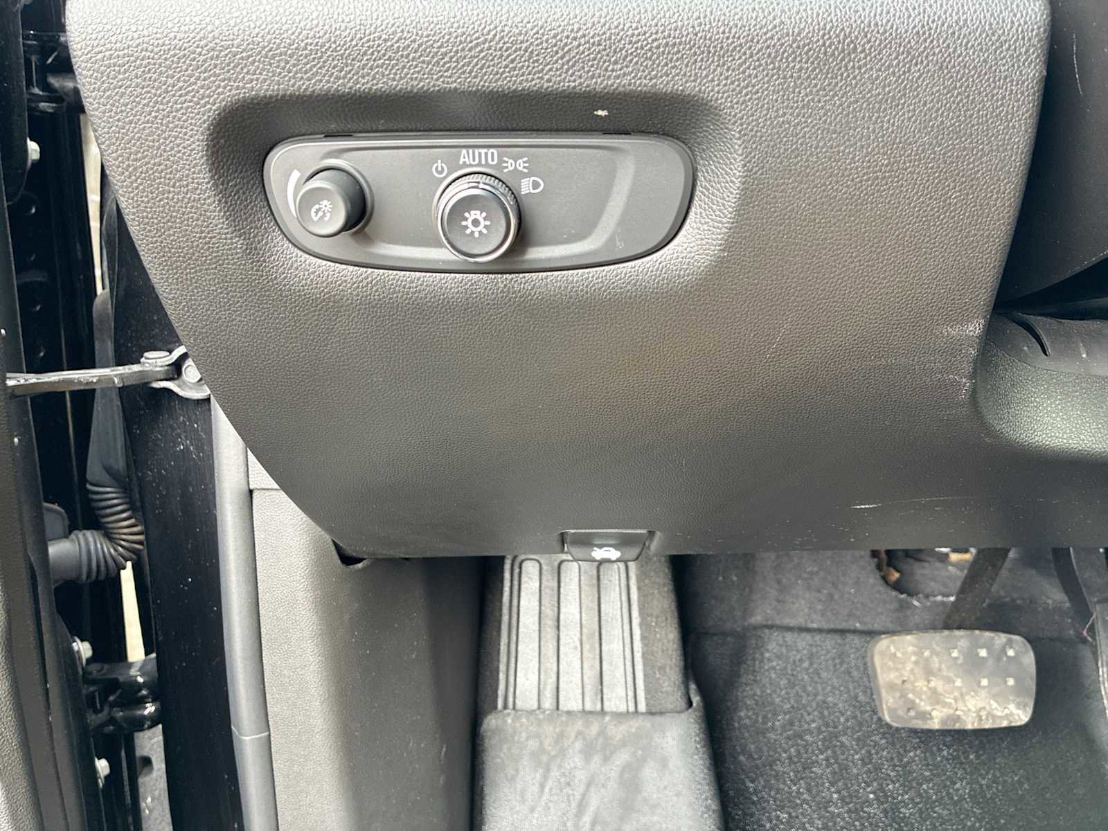 Certified 2023 Chevrolet Traverse RS image 18