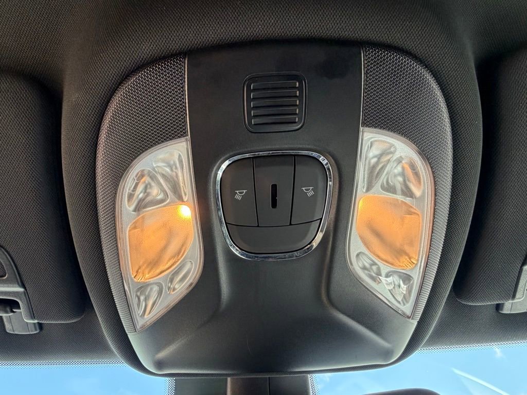 Certified 2025 Jeep Compass Limited AWD/4WD image 30