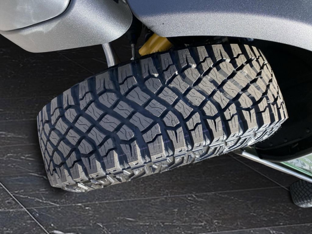 New 2025 Ford Bronco Badlands image 51