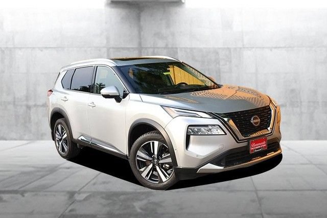 Certified 2023 Nissan Rogue Platinum w/ Platinum Premium Package AWD/4WD image 2