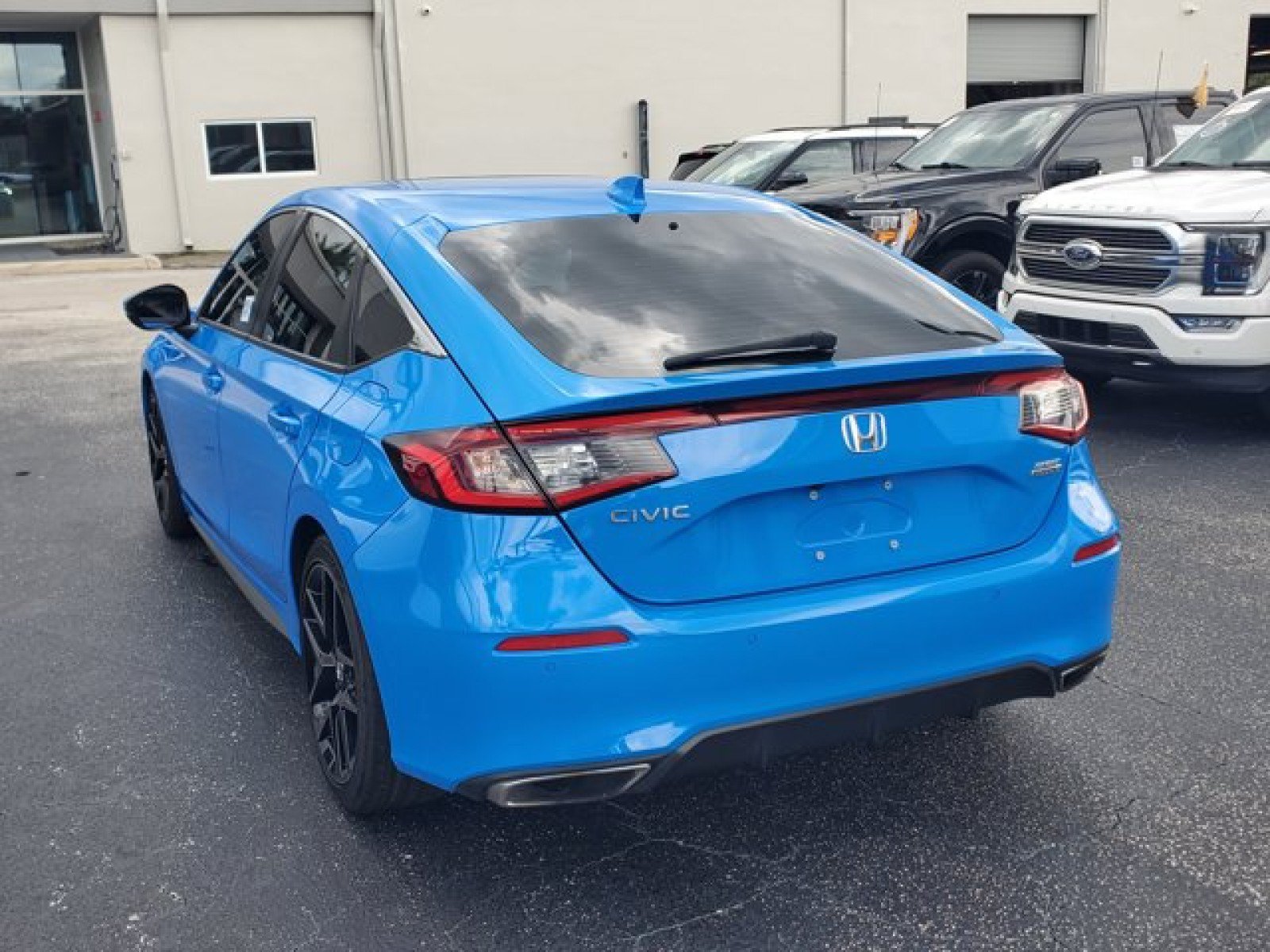 Used 2022 Honda Civic Sport Touring image 5