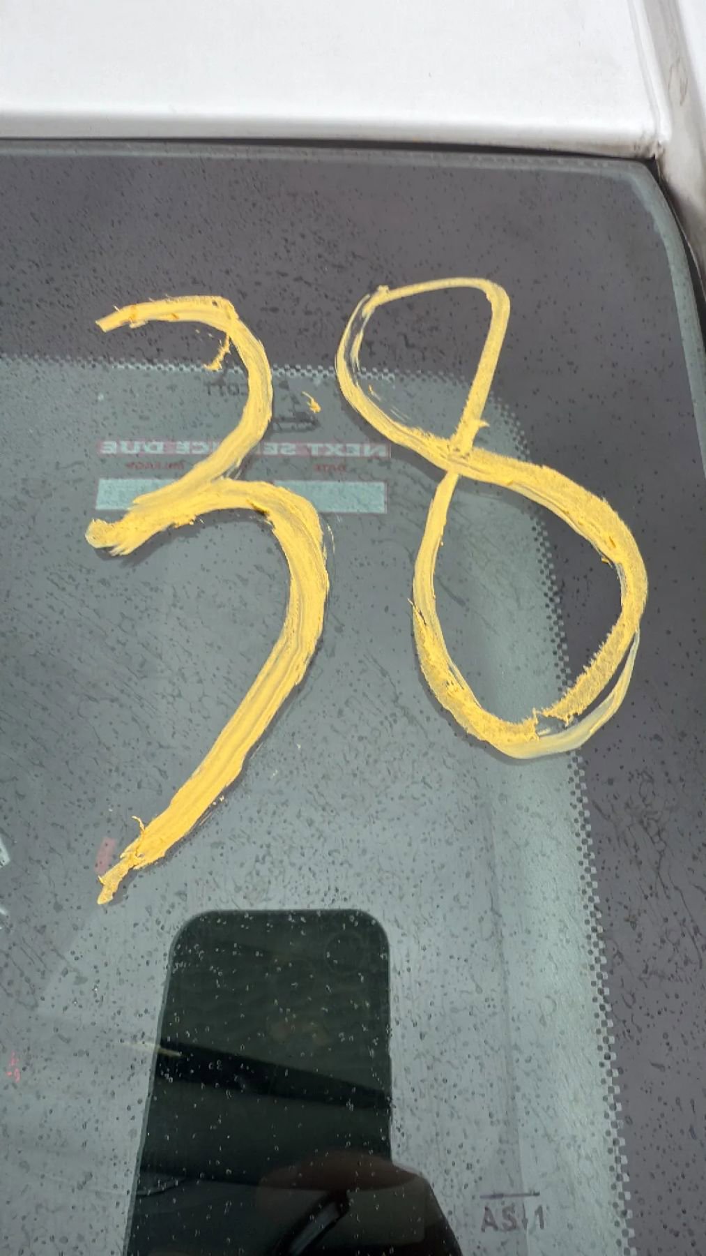 Used 2020 Chevrolet Equinox LS image 31