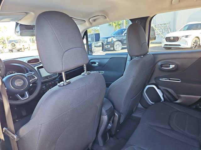 Used 2018 Jeep Renegade Latitude image 11