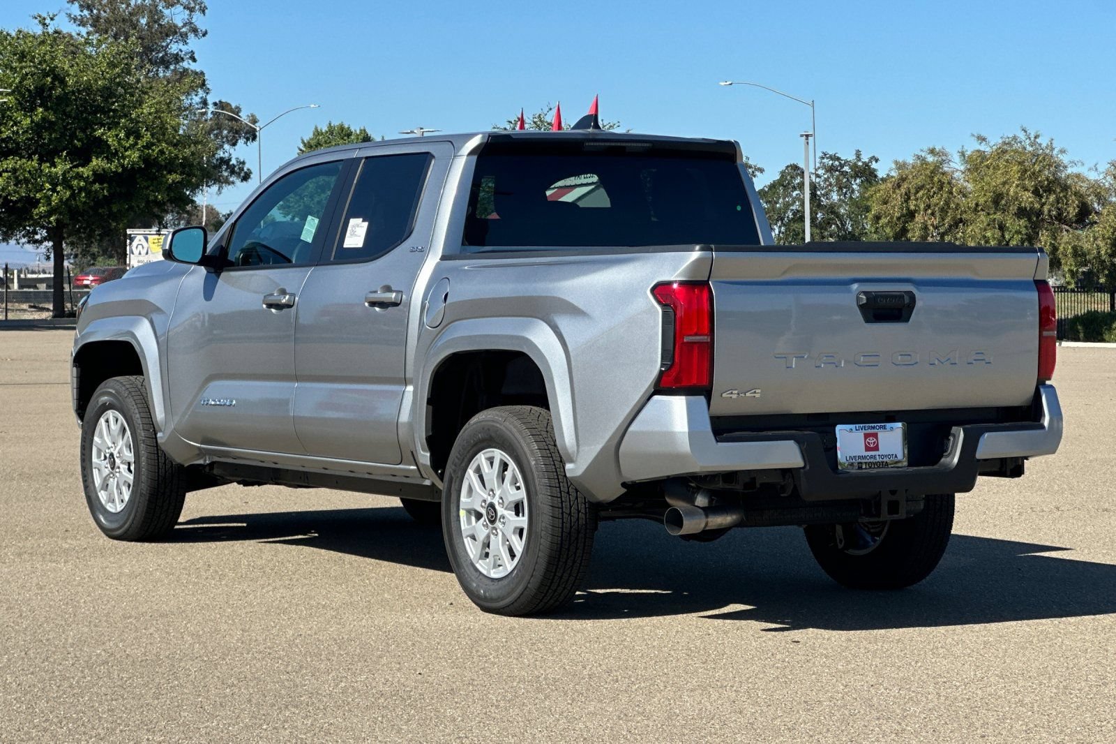 New 2026 Toyota Tacoma SR5 AWD/4WD image 6