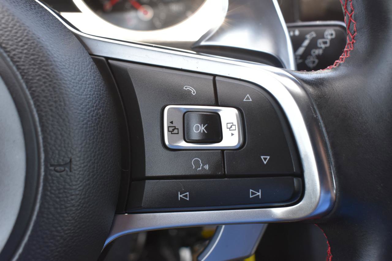 Used 2015 Volkswagen GTI S FWD image 15