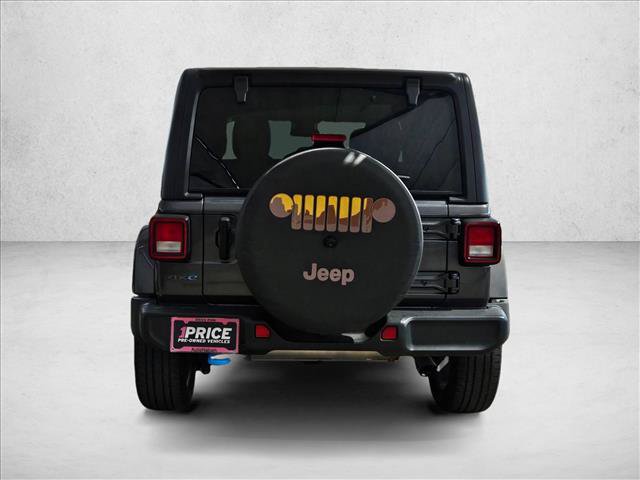 Used 2024 Jeep Wrangler Unlimited AWD/4WD image 6