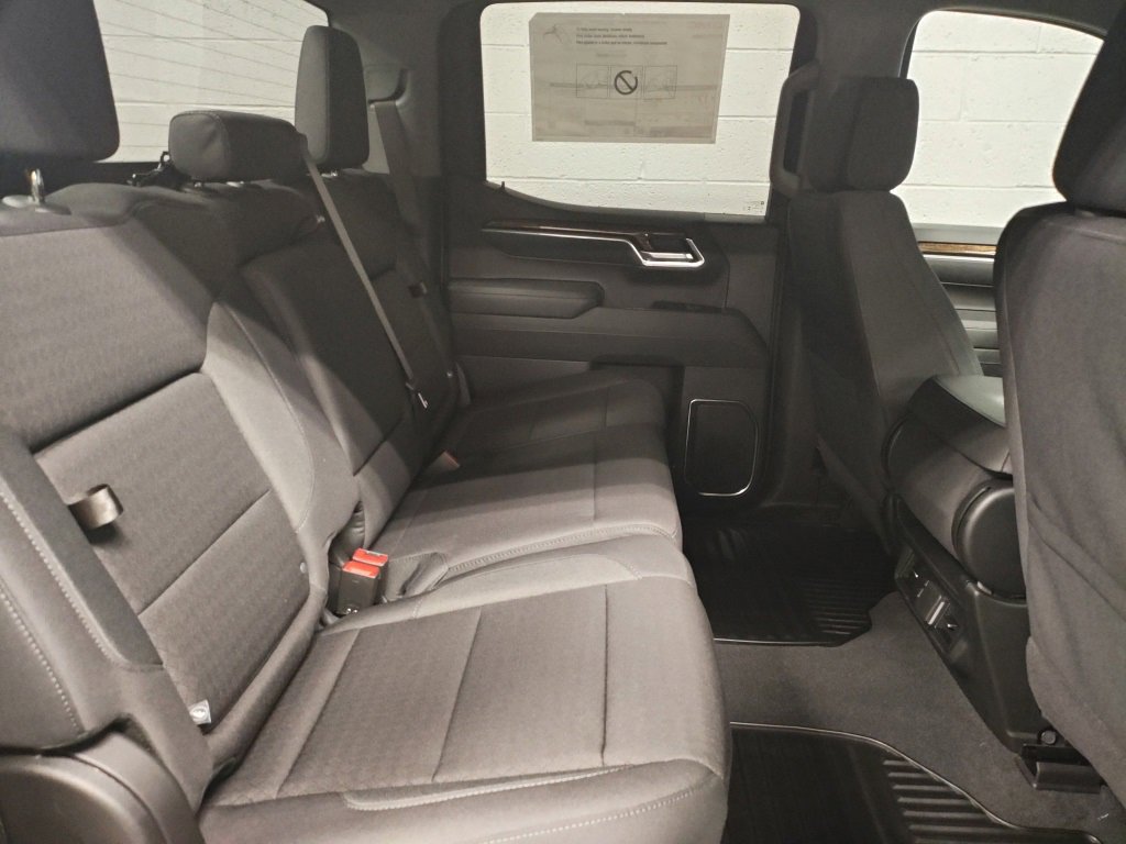 New 2026 GMC Sierra 1500 Elevation image 12