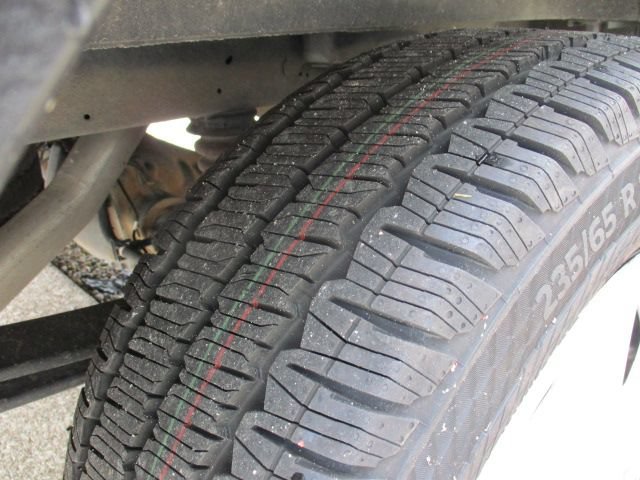 Used 2024 Ford Transit 250 Low Roof w/ Exterior Upgrade Package RWD image 25