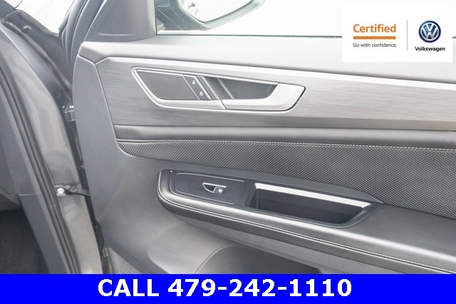 Certified 2024 Volkswagen Atlas Cross Sport SE image 47