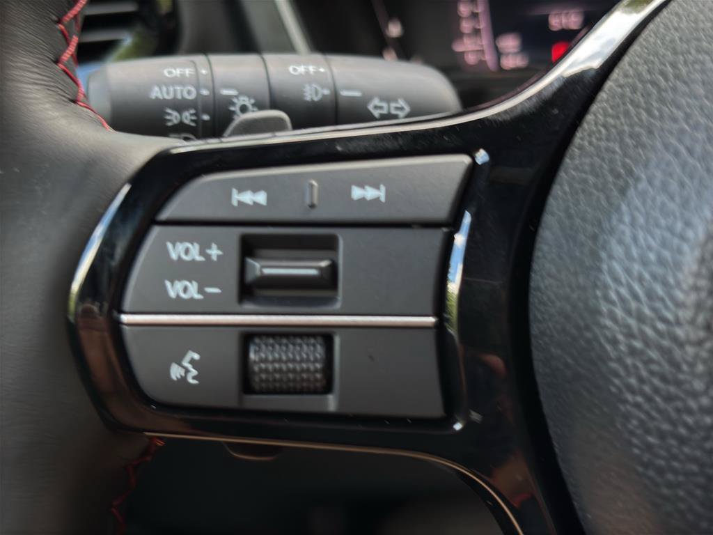 Certified 2026 Honda Pilot Black Edition image 11