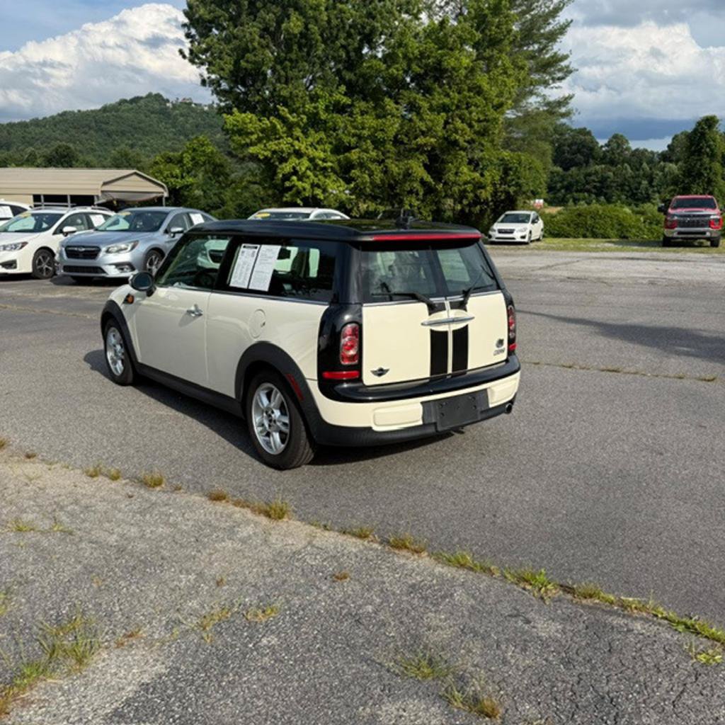Used 2013 MINI Cooper Clubman FWD image 8