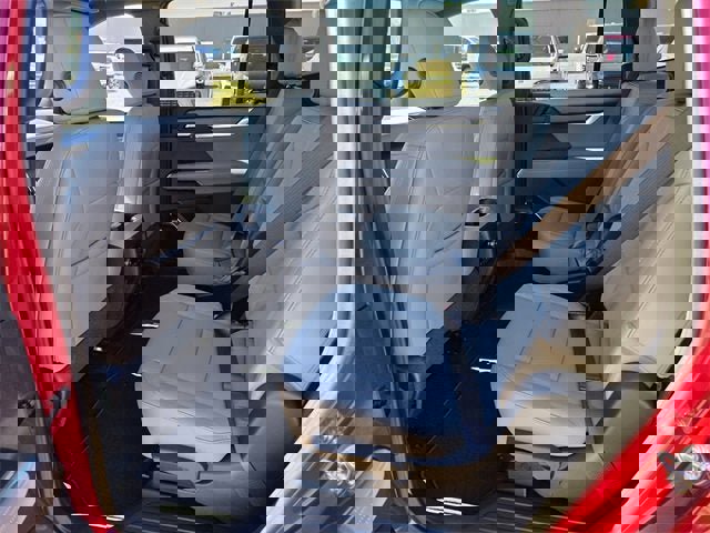 New 2026 GMC Acadia Elevation image 11