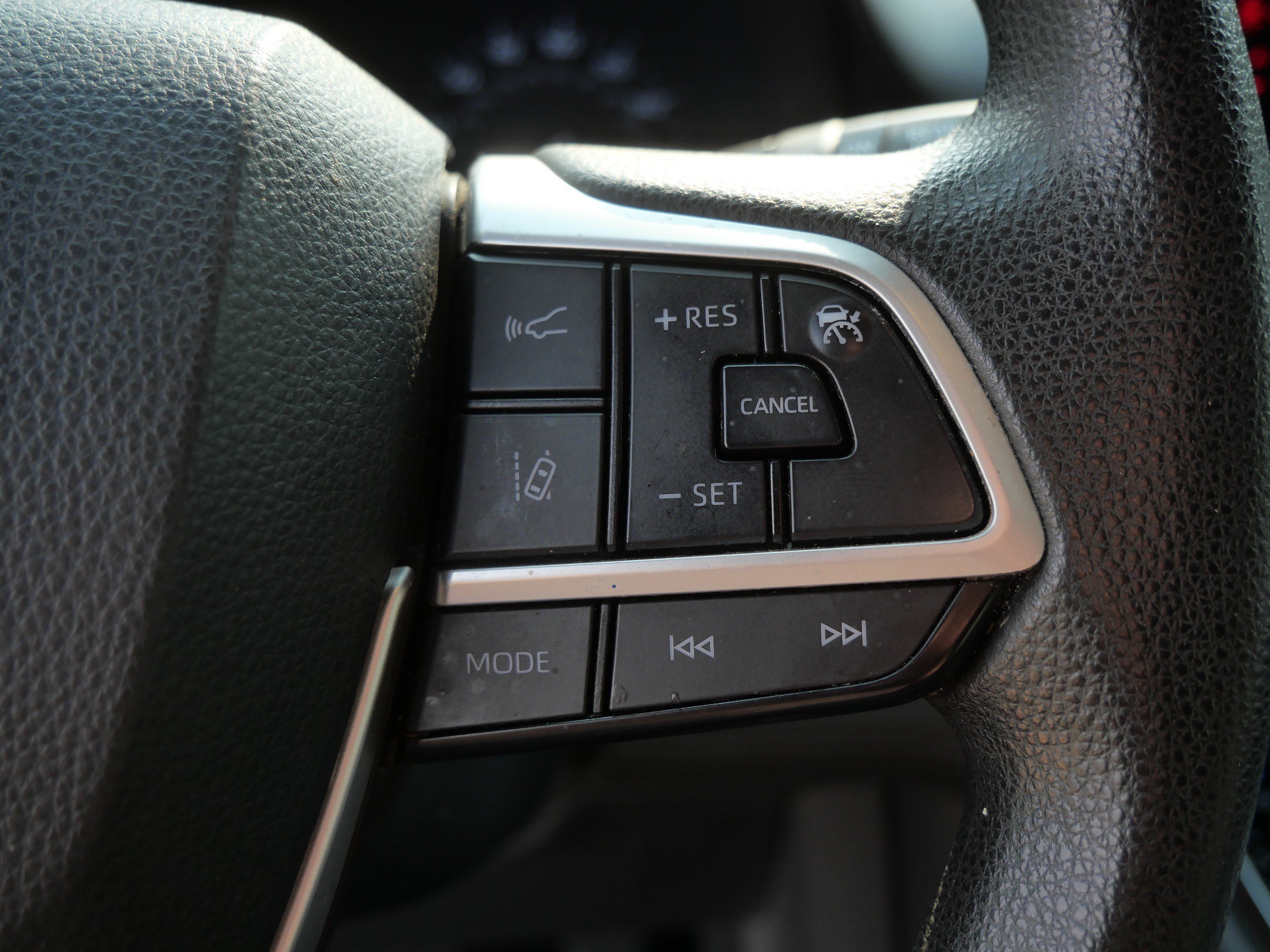Certified 2021 Toyota Sienna LE AWD/4WD image 28