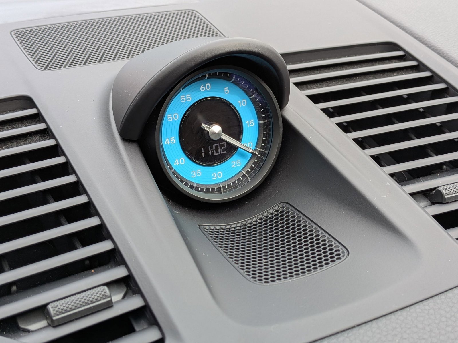 Certified 2025 Porsche 911 Carrera image 21