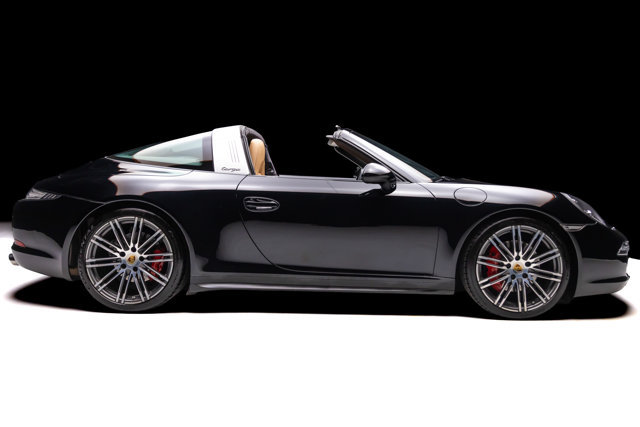 Used 2015 Porsche 911 Targa 4S AWD/4WD image 2