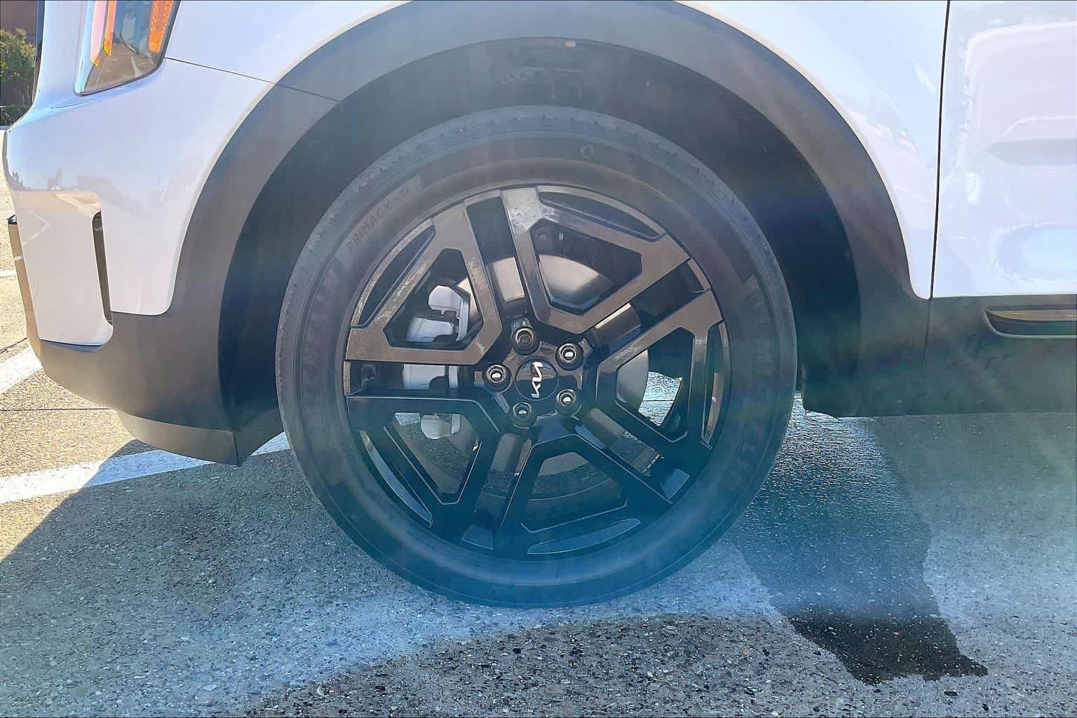 Certified 2024 Kia Telluride SX X-Line AWD/4WD image 8