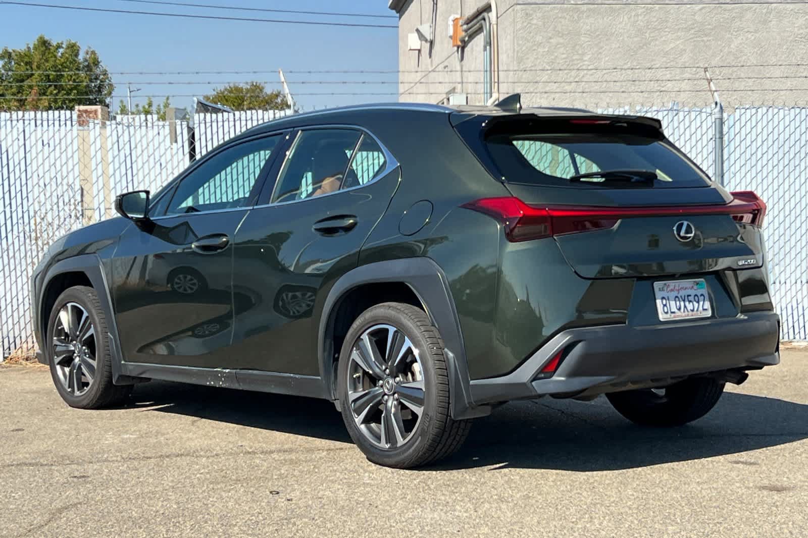 Used 2019 Lexus UX 200 w/ Premium Package FWD image 5