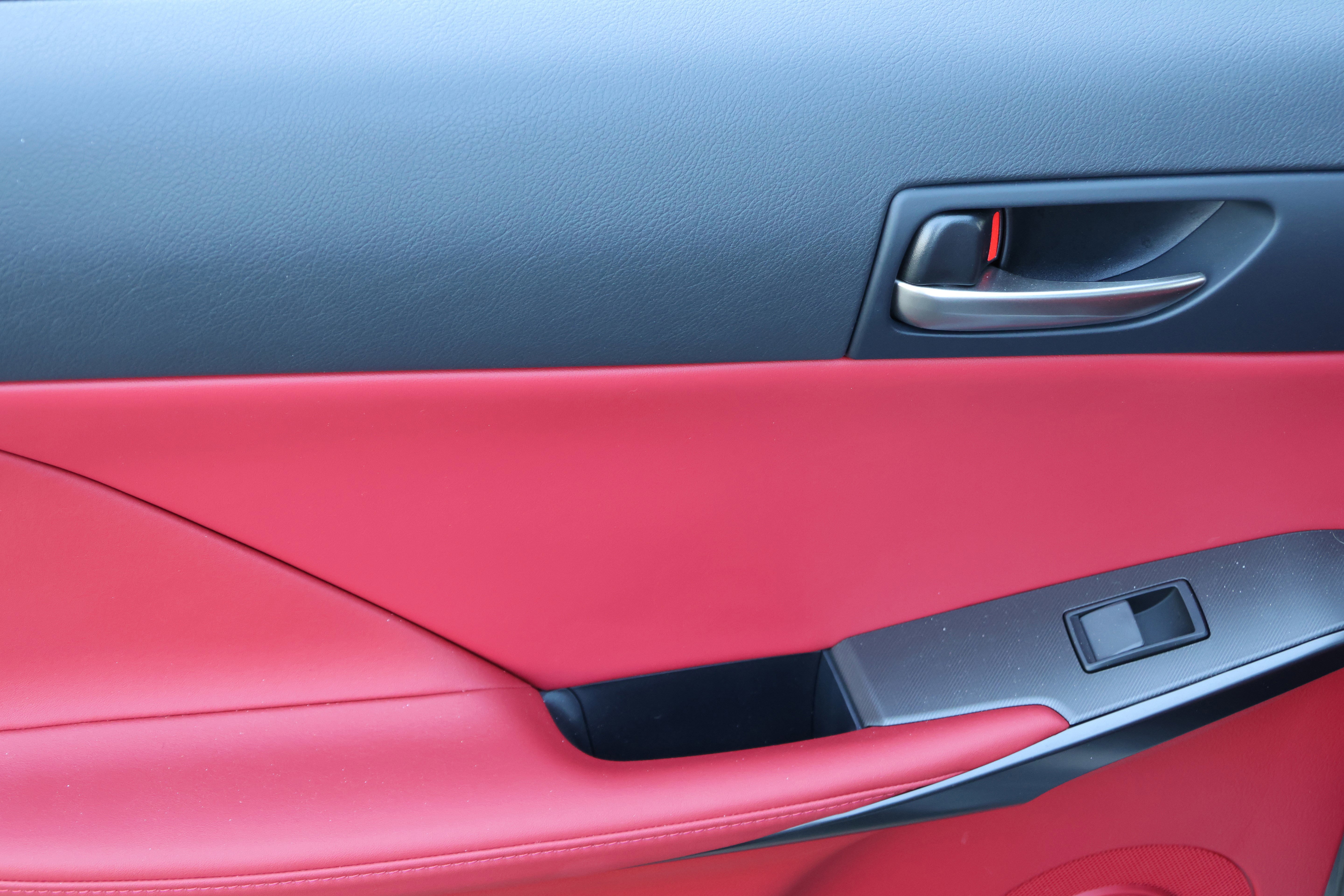 Used 2025 Lexus IS 350 F Sport RWD image 36