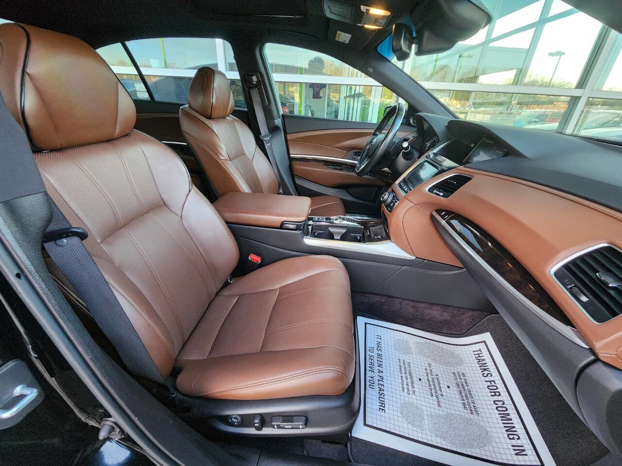 Used 2018 Acura RLX w/ Technology Package image 28